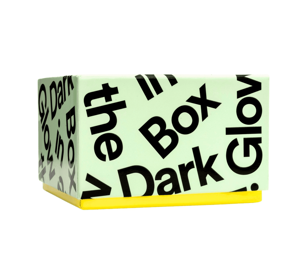 Cards Against Humanity (Family Edition Fx1 Glow)